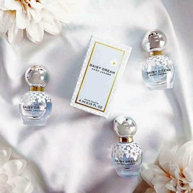 Nước hoa Daisy Dream Marc Jacobs EDT - LAMII BEAUTY