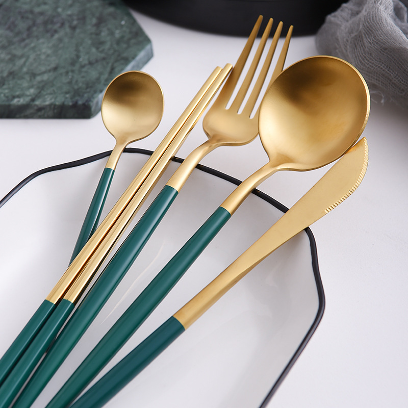 Bộ đồ ăn bít tết inox mạ vàng cao cấp Yeahcook