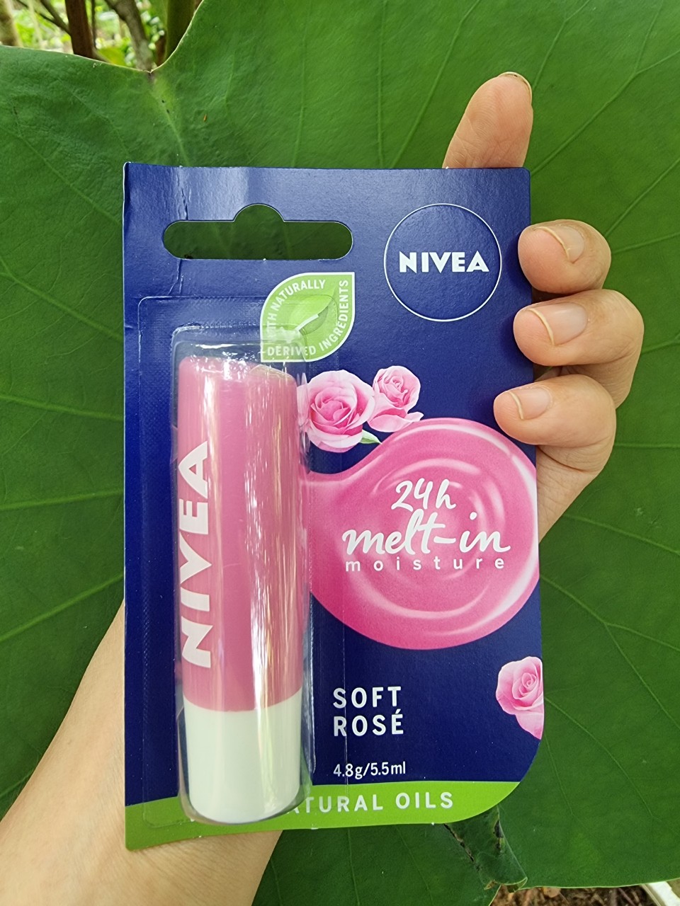 SON DƯỠNG MÔI NIVEA