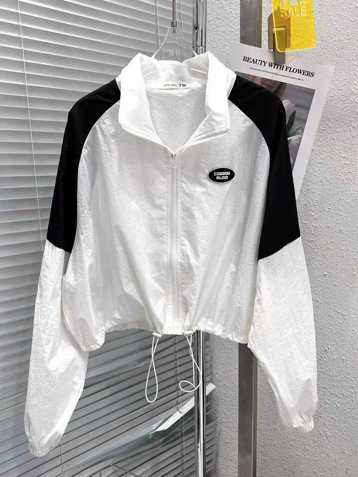 Áo khoác dù lửng cách dơi có dây rút lai phối màu đẹp phong cách unisex
