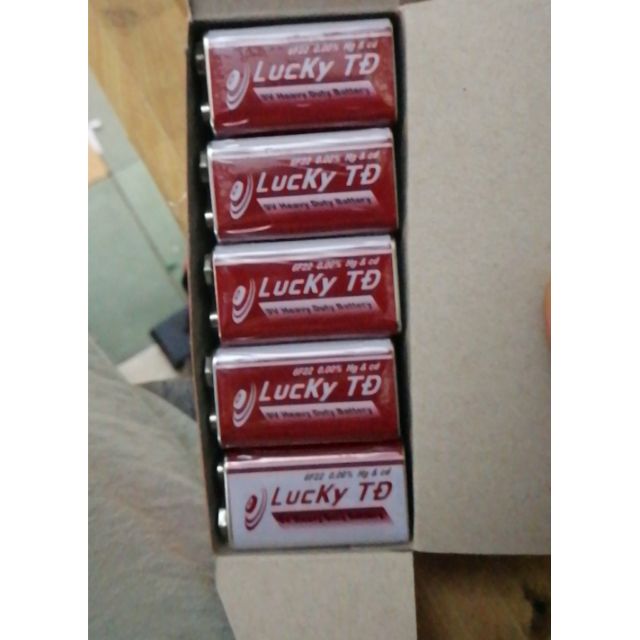 Hộp pin 9v