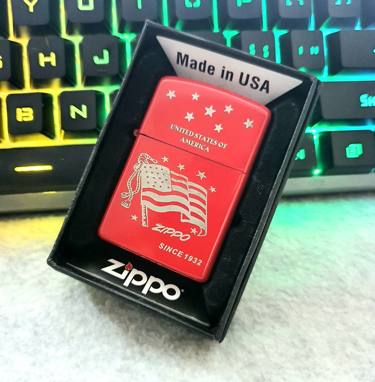 Z.P. American Flag Shape (Comes with a Genuine Wick Stone Combo)