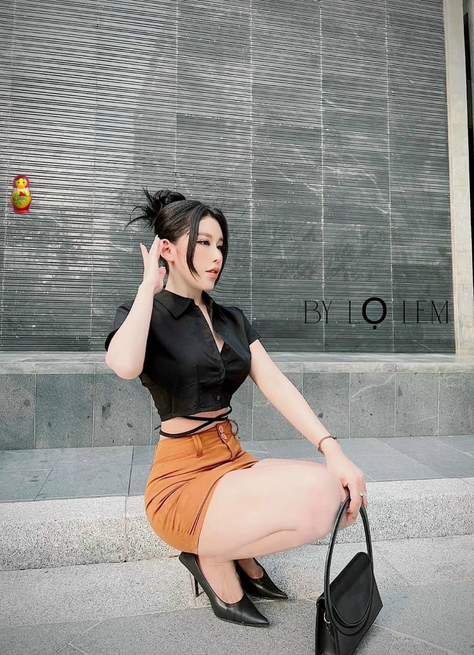 Áo sơ mi croptop buộc dây eo