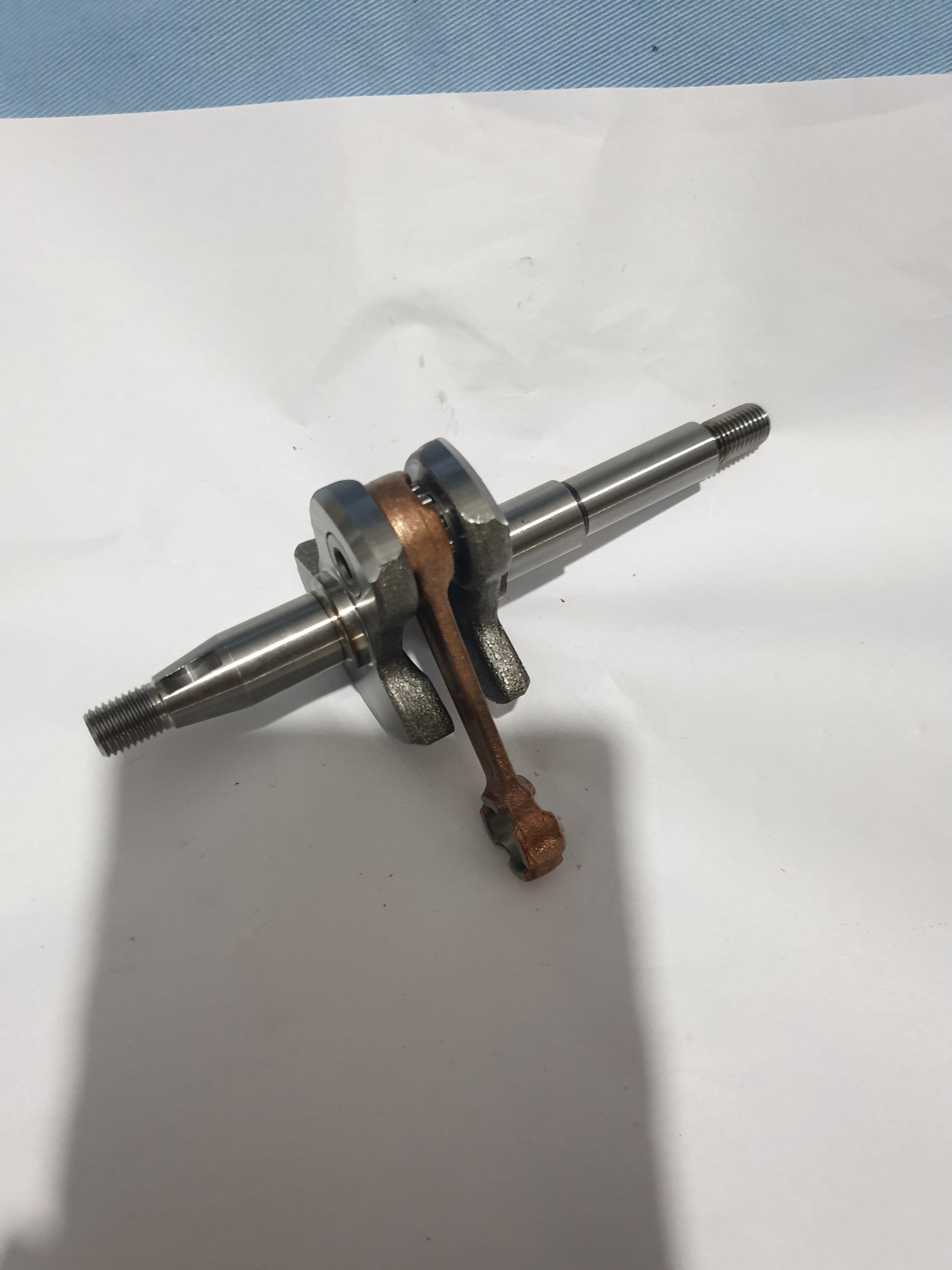 Tay dên máy cưa xích, cưa cụt 2500