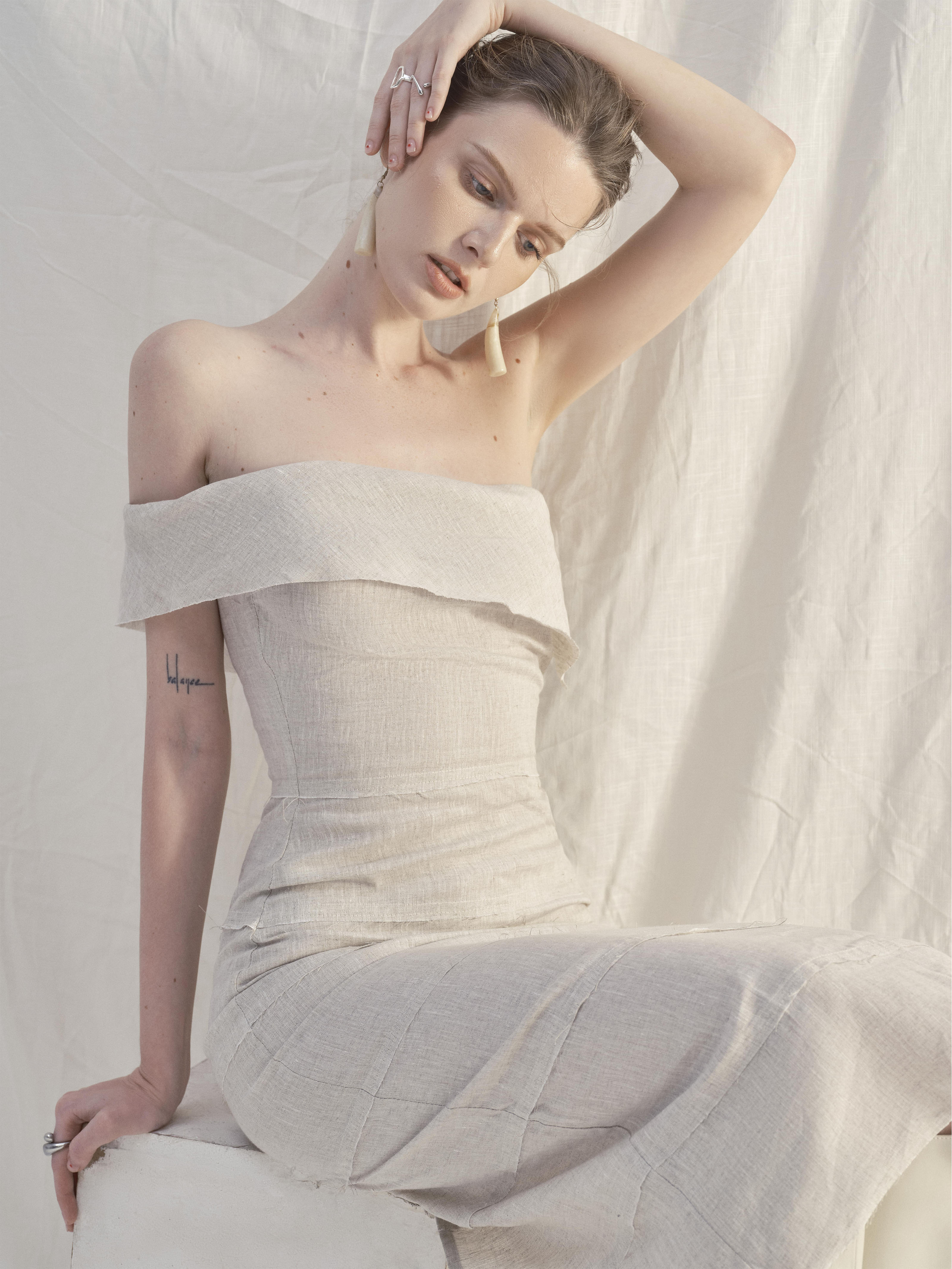 SEASON STUDIOS |Hebe Dress  Đầm midi