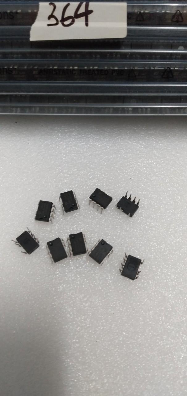 5 con ic nguồn 7 chân LNK364