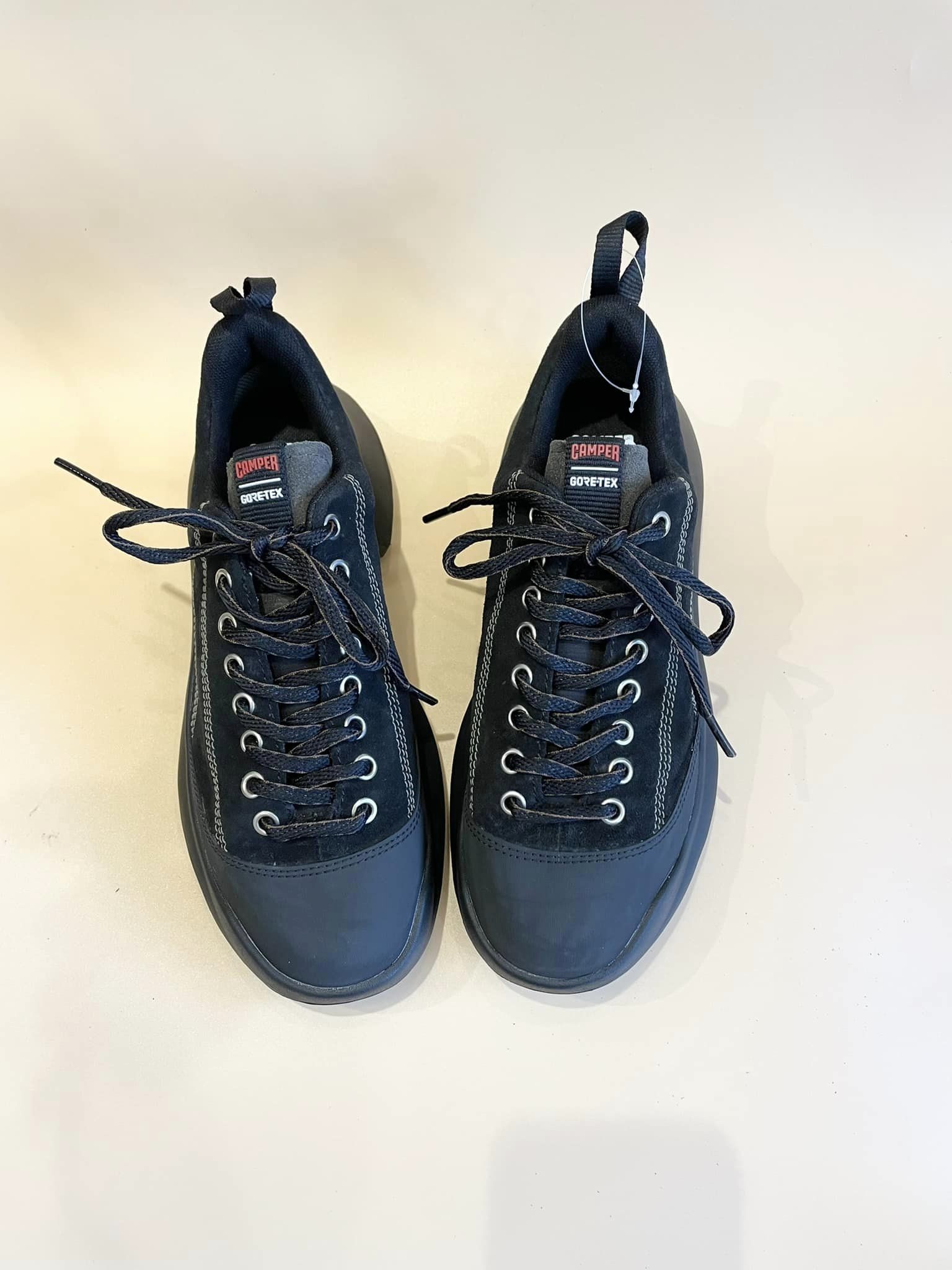 Giày Camper