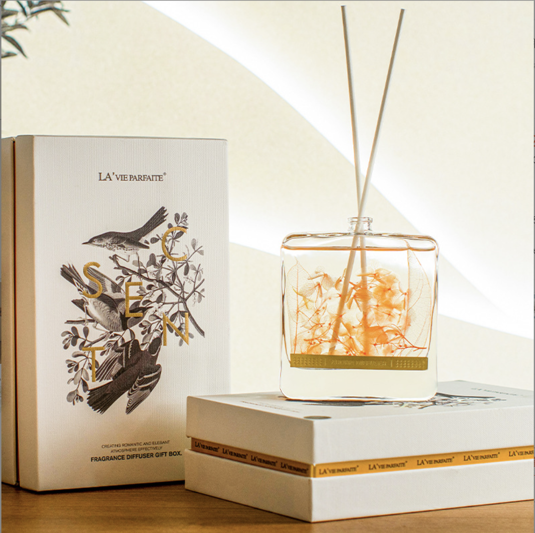 Tinh dầu khuếch tán thơm phòng lavie parfaite
