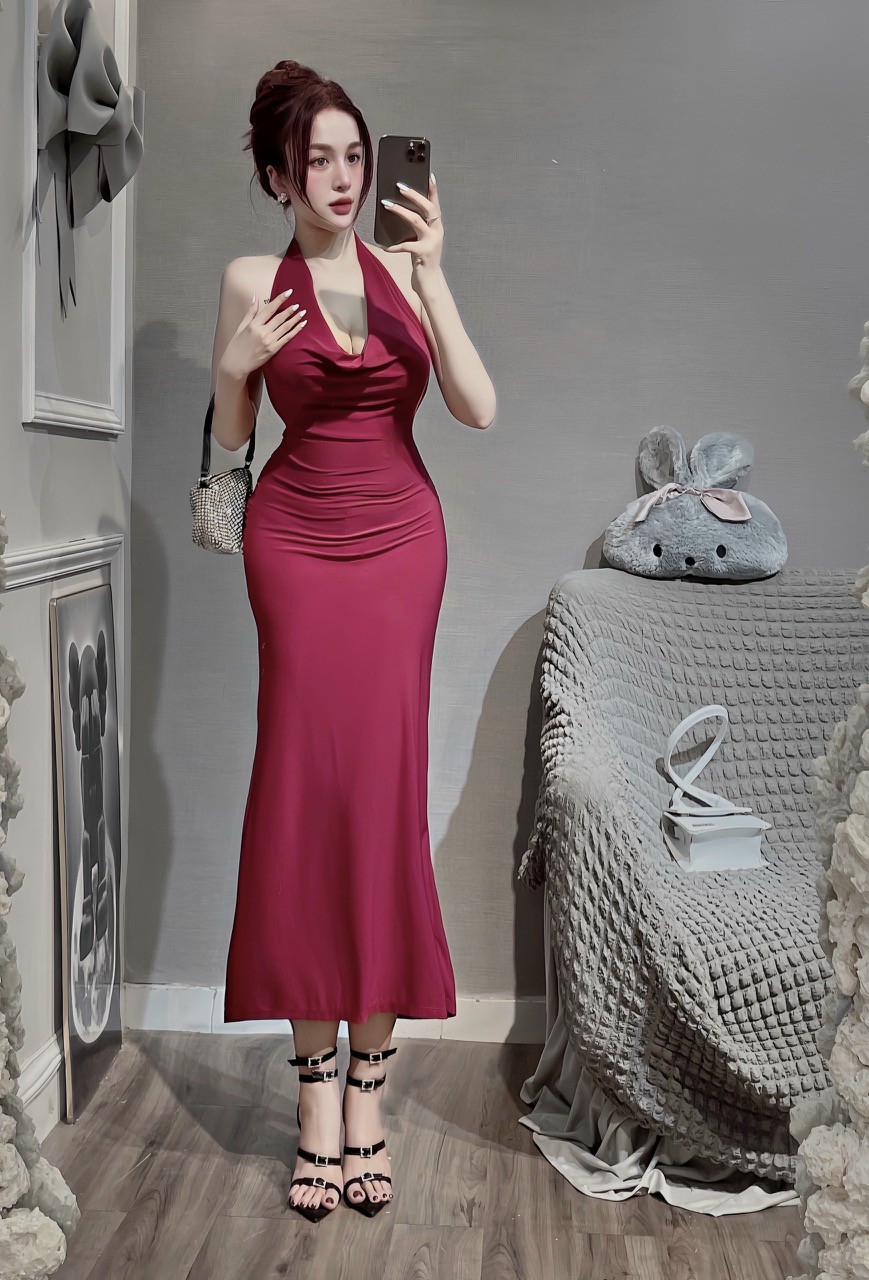 Váy body cổ yếm dài đuôi cá siêu xinh ll
