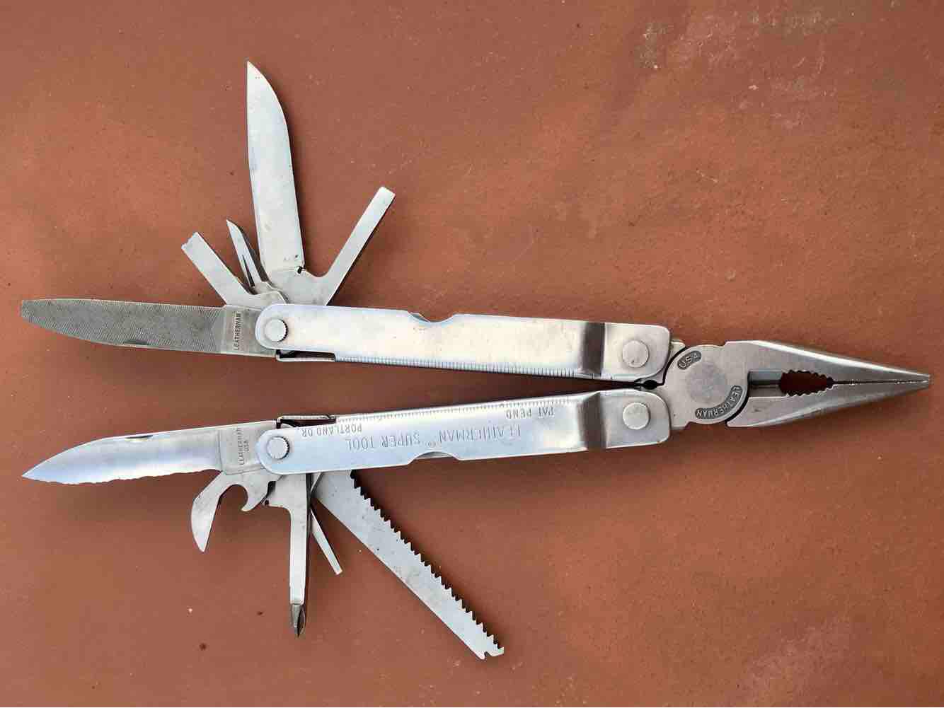 [HCM]Kìm đa năng leatherman super tool.