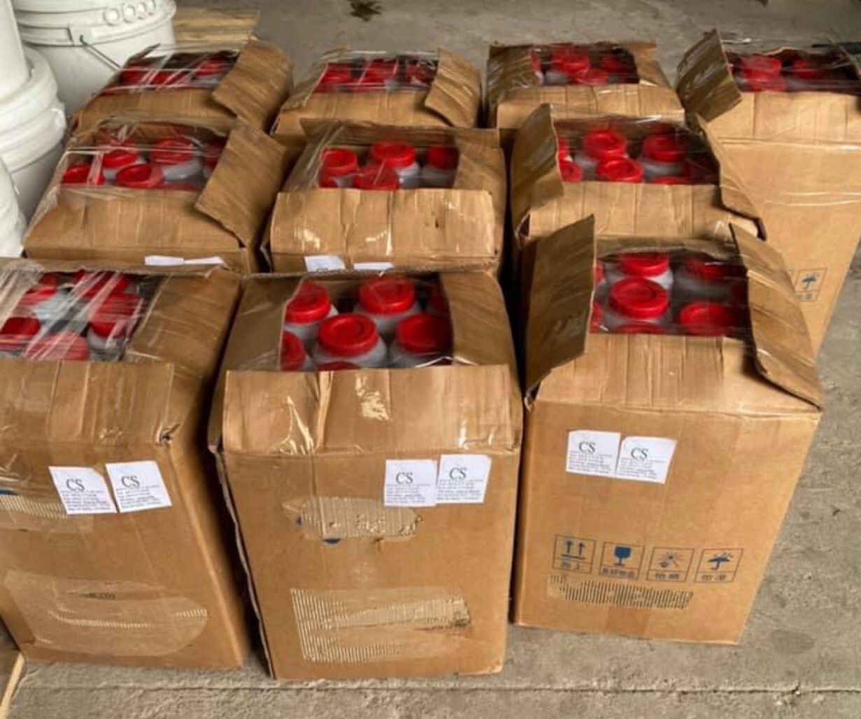 Keo dán gố 2 thành phần AB 1kg ( 0.5A+0.5B)