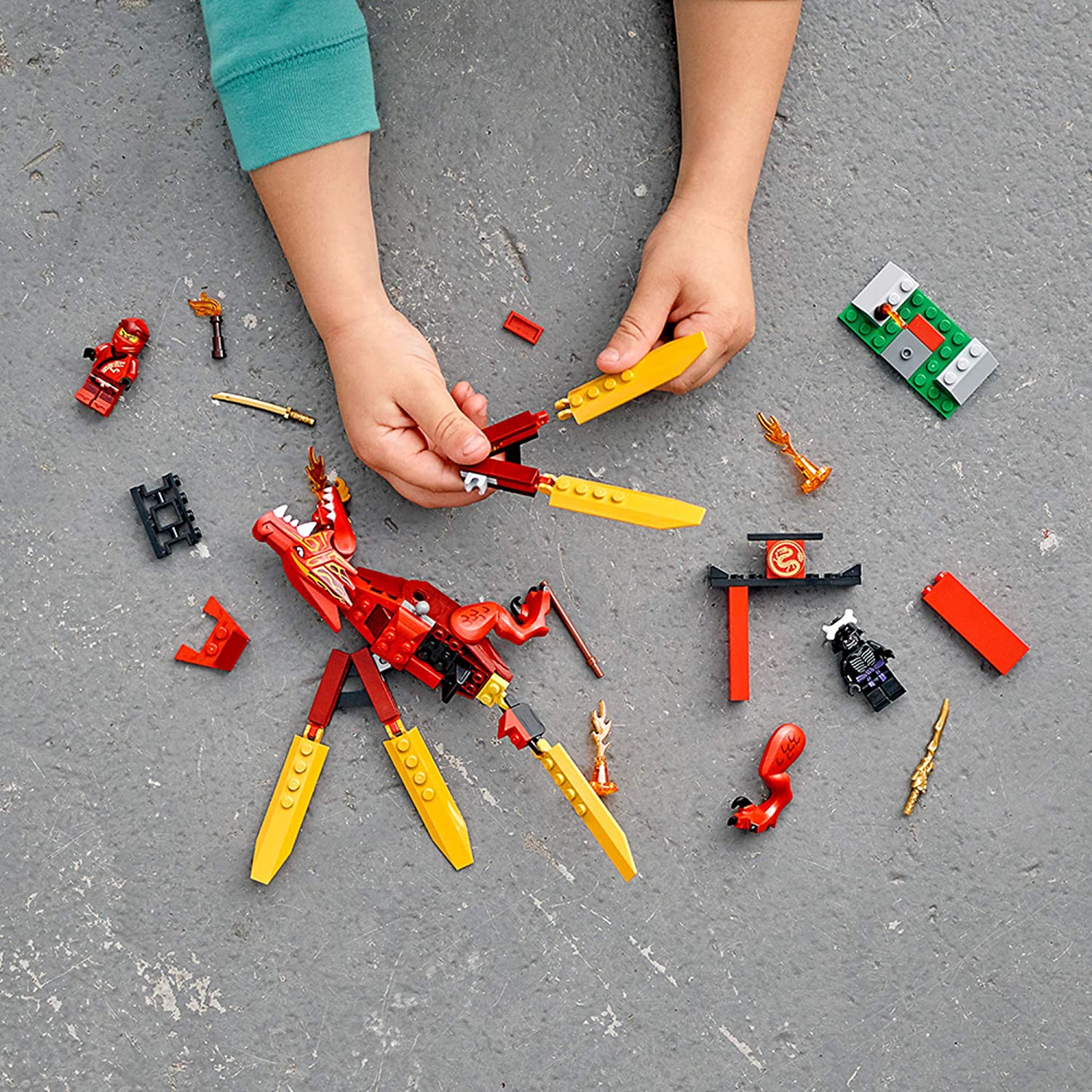 Đồ chơi LEGO NINJAGO - Rồng Lửa Của Kai - Mã SP 71701