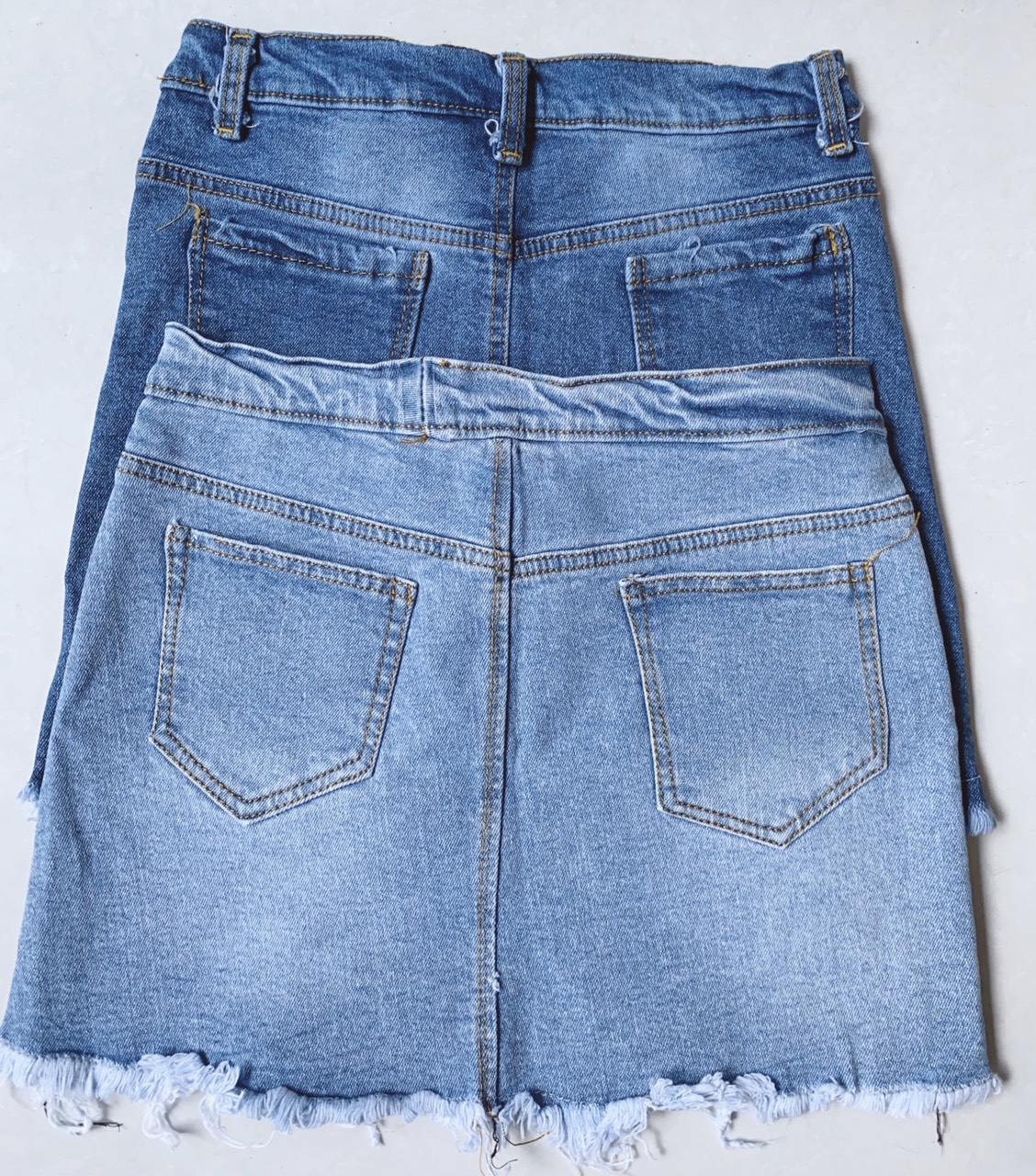 [HCM]Chân váy jean co giãn nhẹ size M L XL (2 màu)