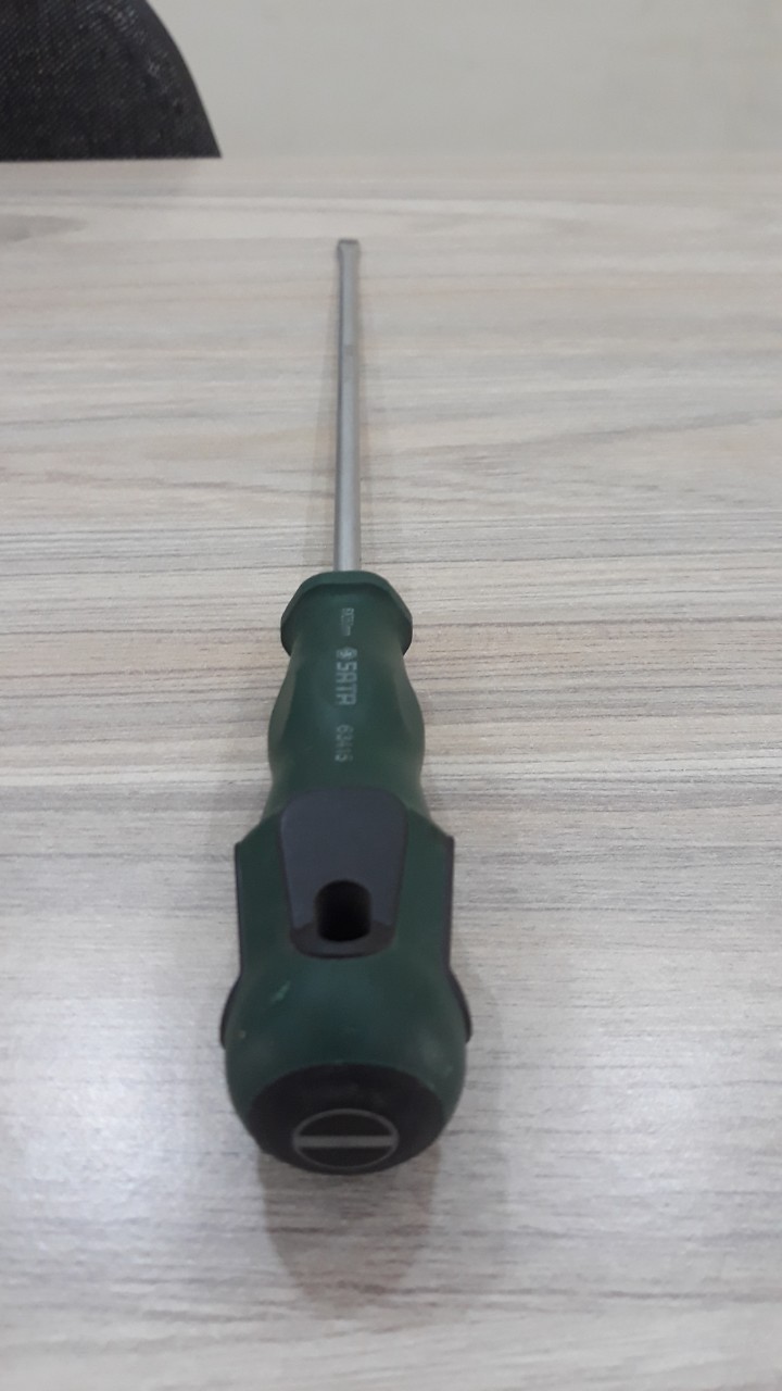 Tuốt nơ vít dẹp 6x250mm SATA 63415