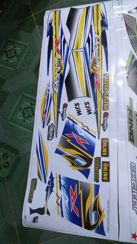 tem rời elegant dán xe bửng trắng hông sau xanh ko bay màu