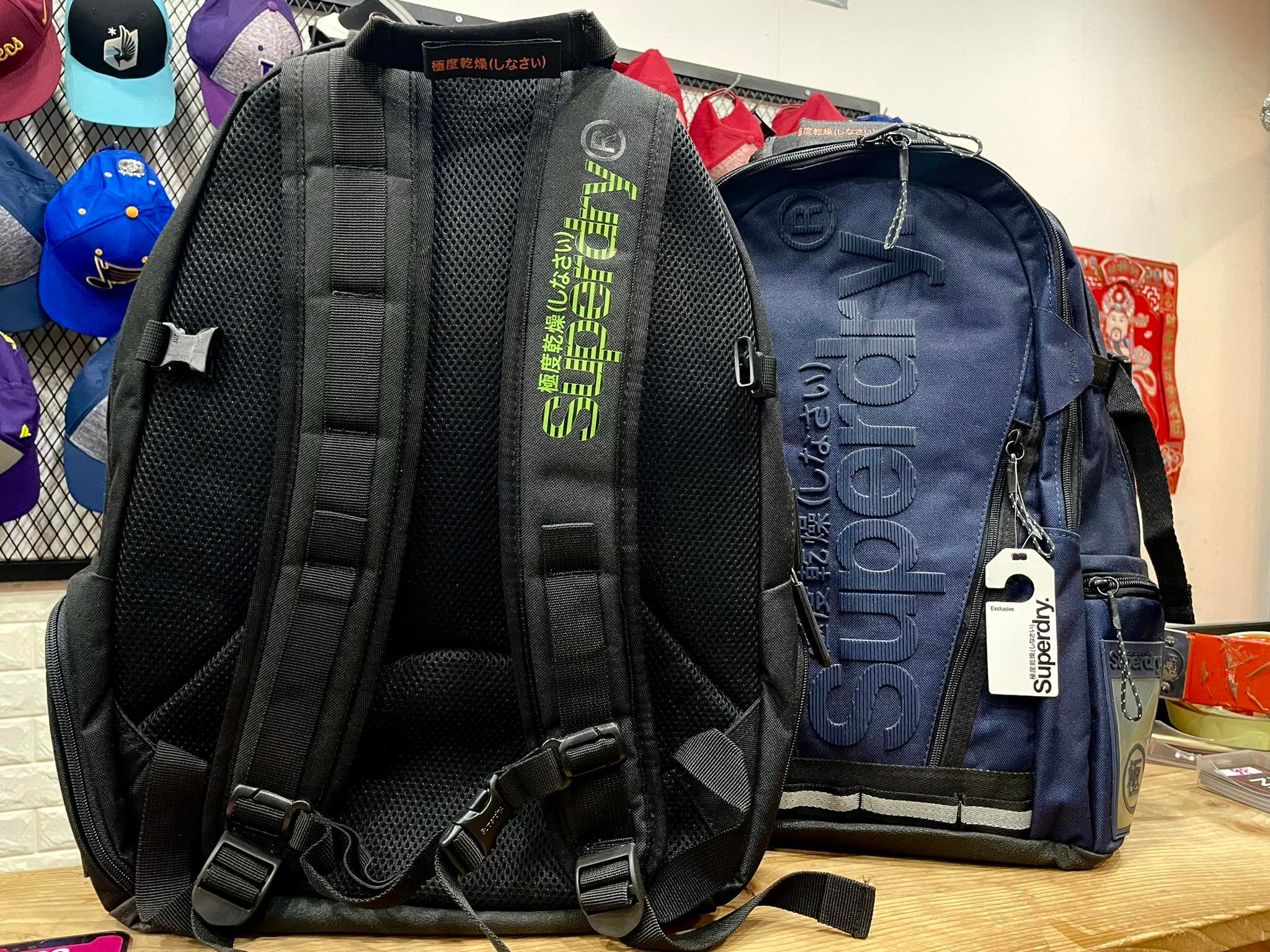 Balo SuperDry Xuất Xịn