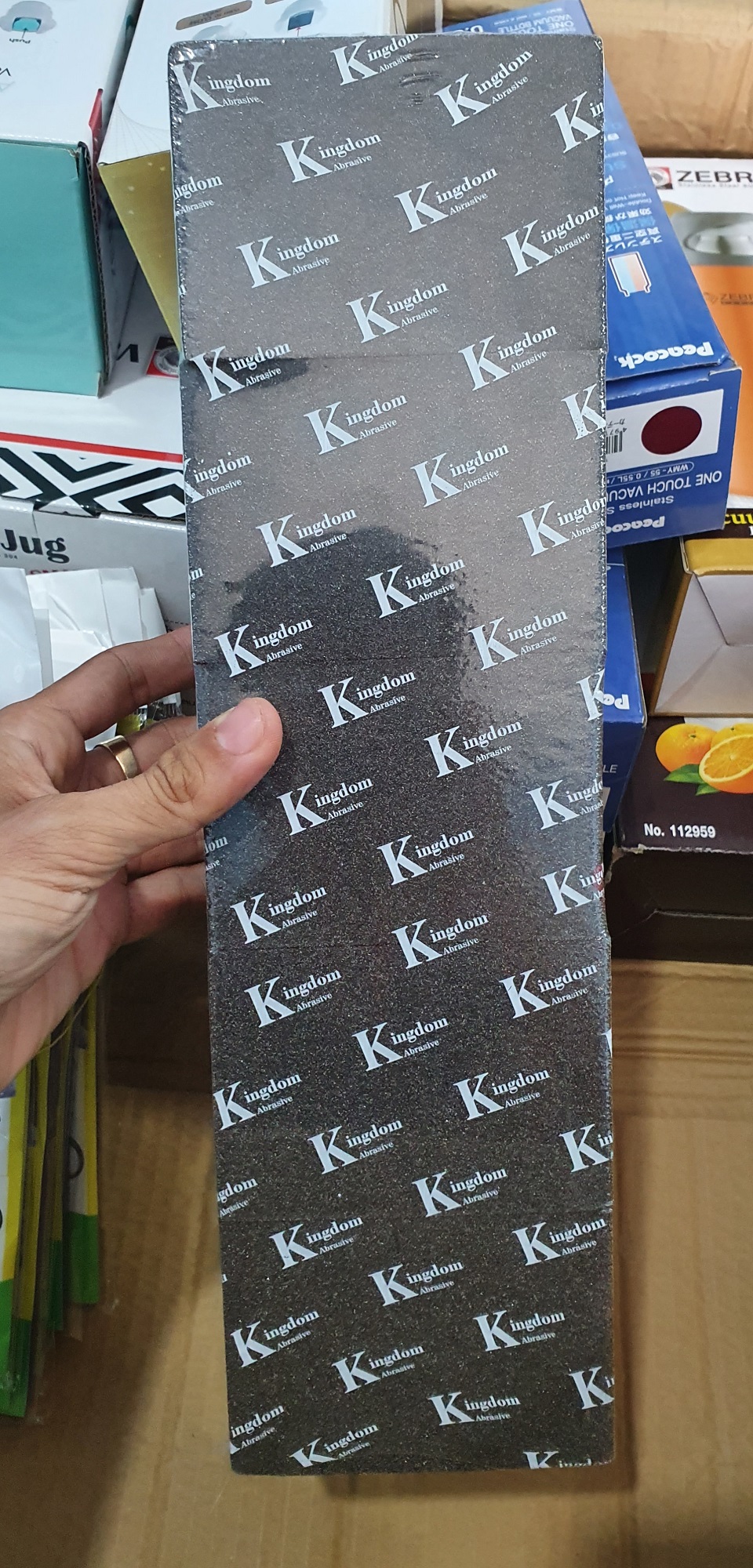 2 Cục Cước Nhám Kingdom 100