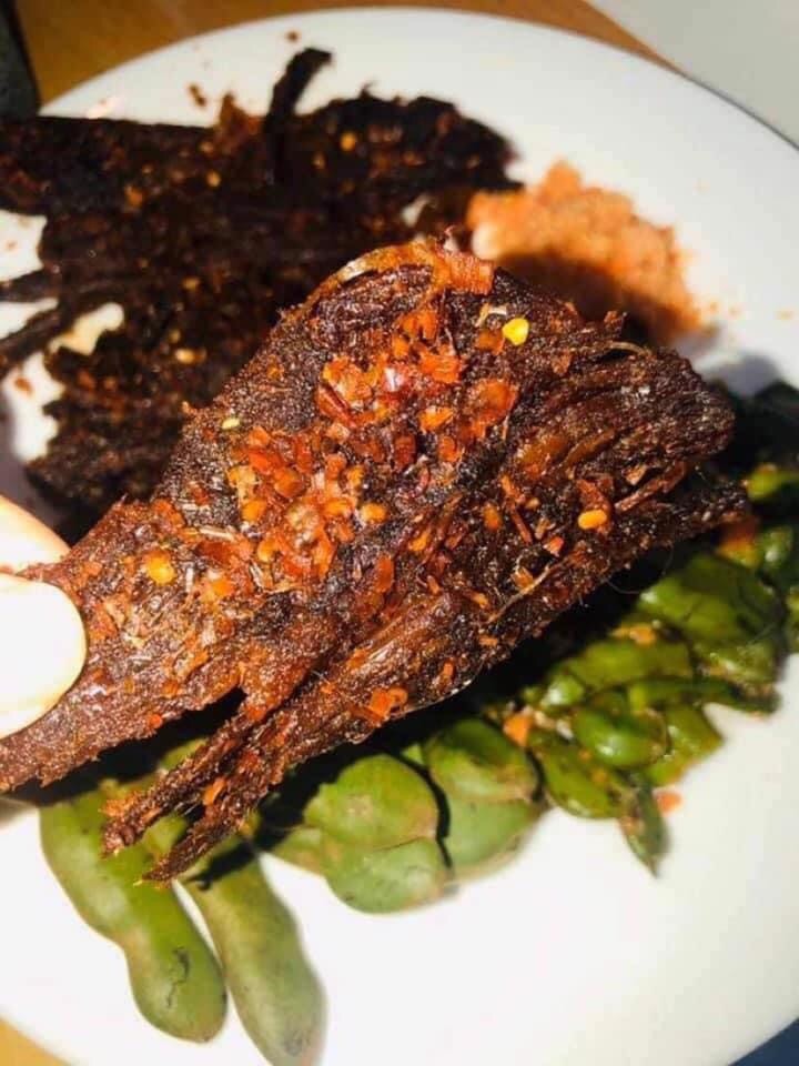 KHÔ BÒ TỎI ỚT 280gr
