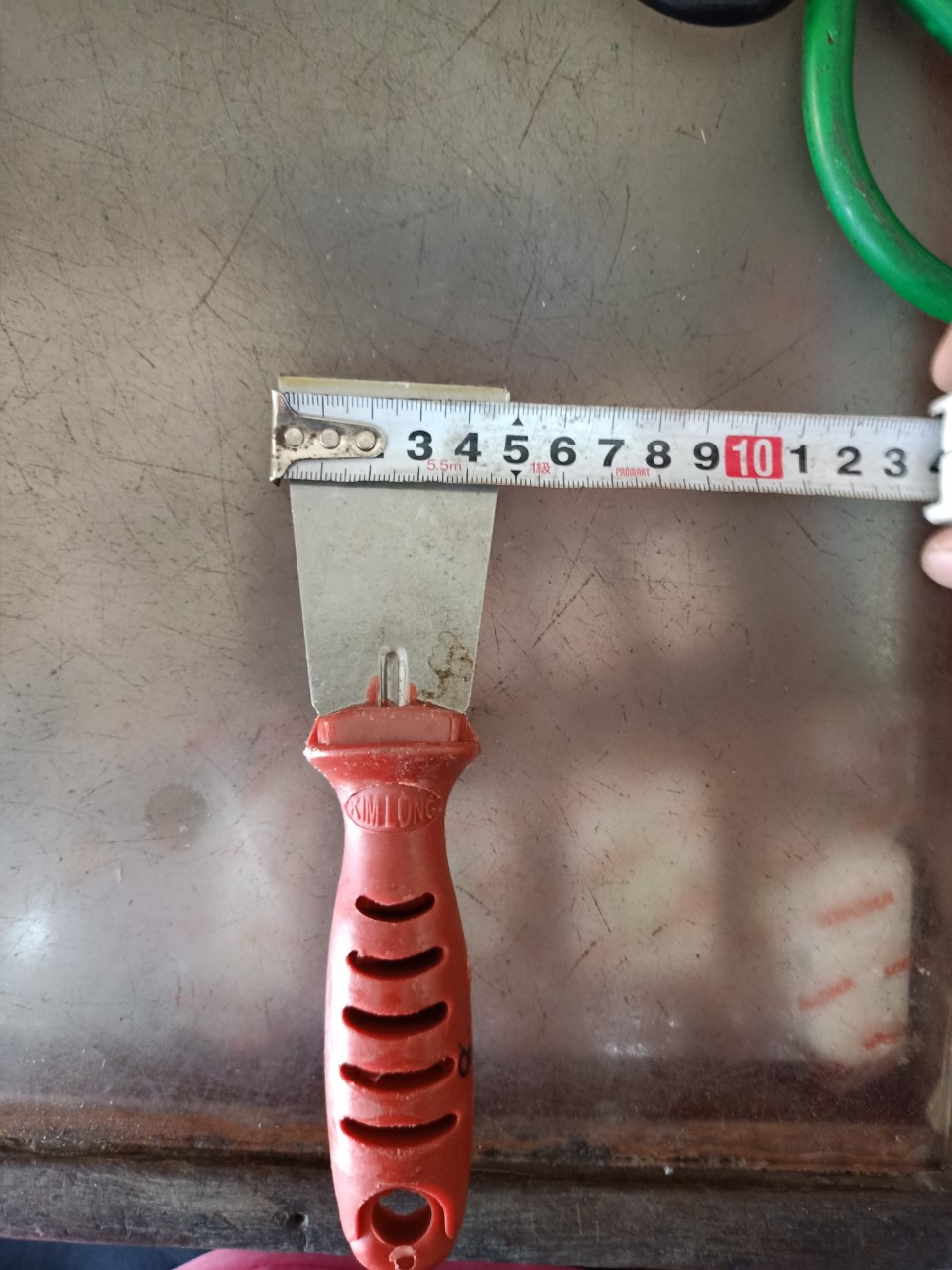Sủi tường cán nhựa