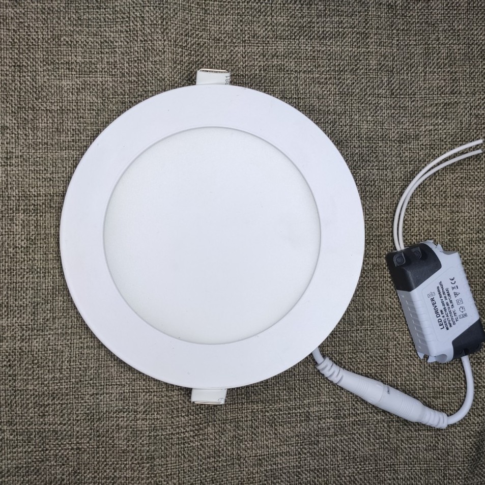 Đèn Âm Trần Siêu Mỏng LED Panel Light 9W - D105/145mm
