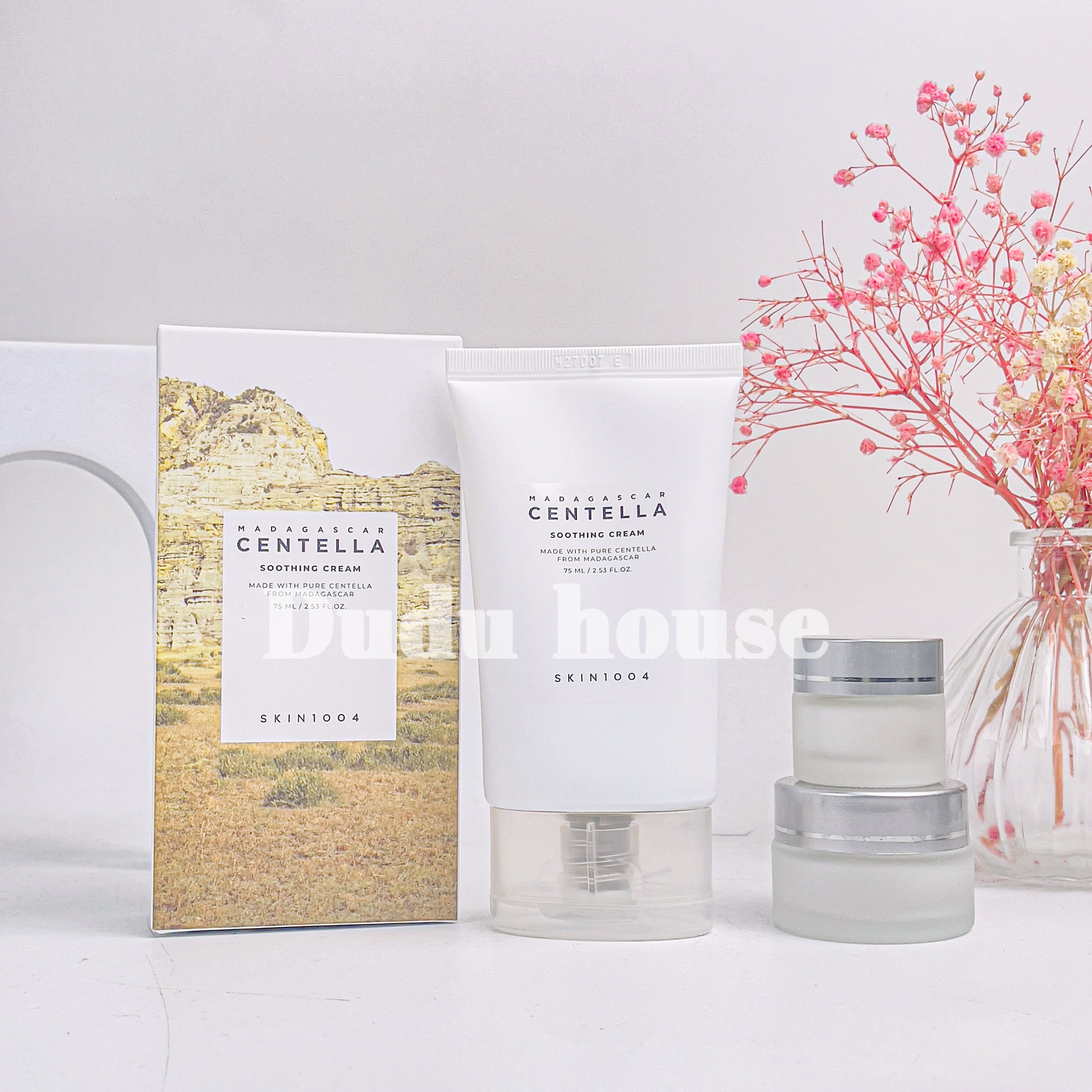 Kem Dưỡng Rau Má Soothing Skin1004 Madagascar Centella Soothing Cream 75ml