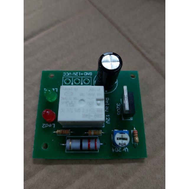 Mạch sạc bình acquy tự ngắt 12v