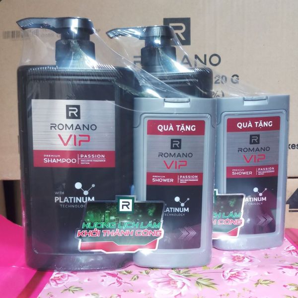 Dầu gội nước hoa cao cấp Romano Vip Passion 650g tặng Sữa tắm nước hoa cao cấp 150g