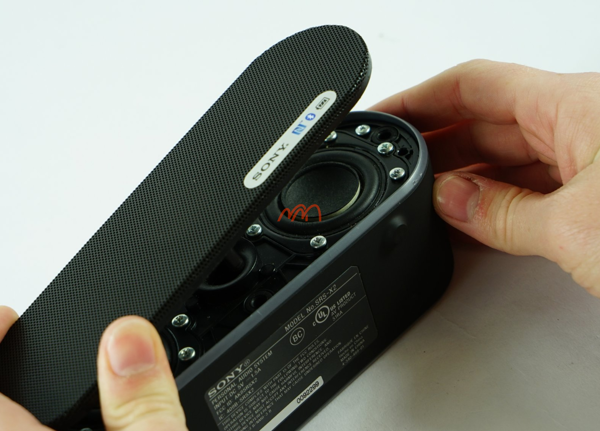 Thay pin loa Sony SRS XB21