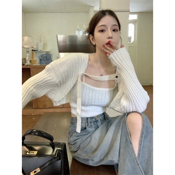 [ MỚI VỀ]-Set áo len gân gồm áo choàng lửng và áo 2 dây QC