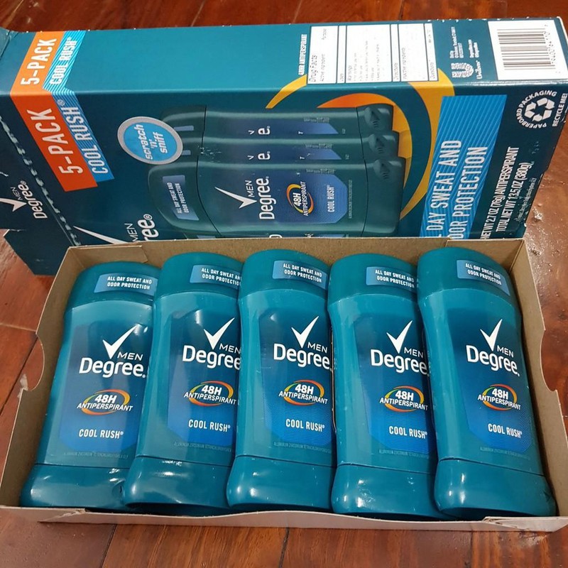 Lăn Degree Men Cool 76g