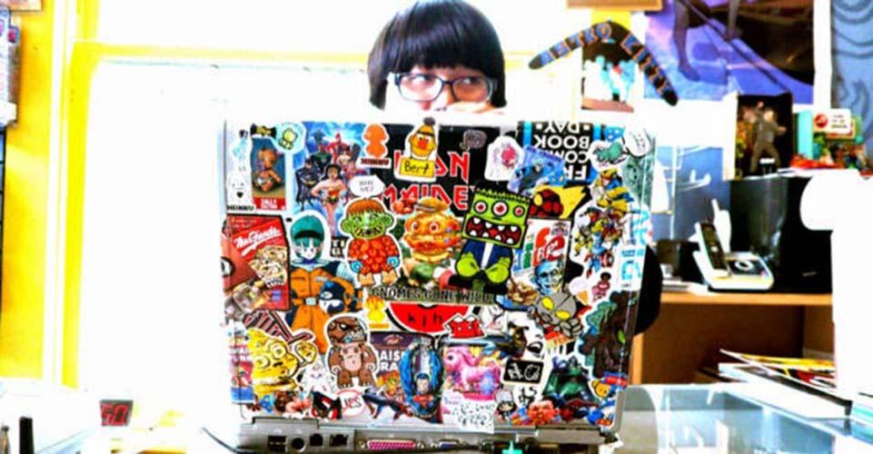 Sticker dán xe, dán mũ, dán laptop... Chủ đề ONE PIECE