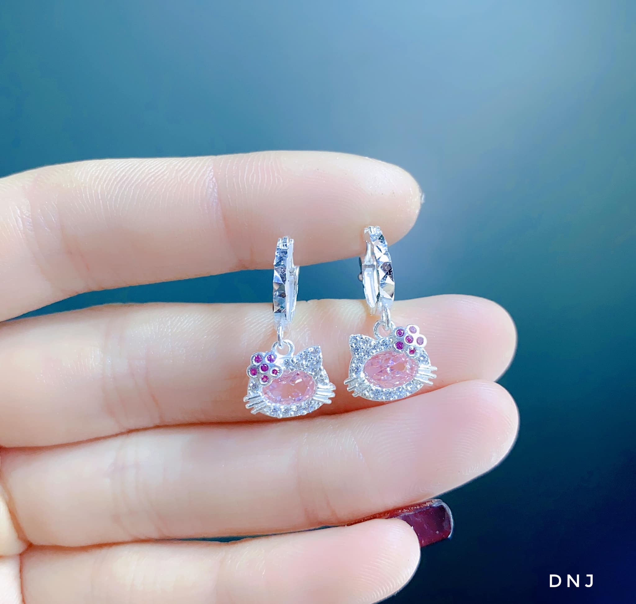 Dây chuyền và bông tai bạc kitty trẻ em