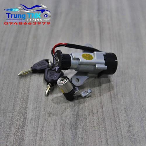 Ổ khóa 8 cạnh gắn Sirius,Exciter2010.