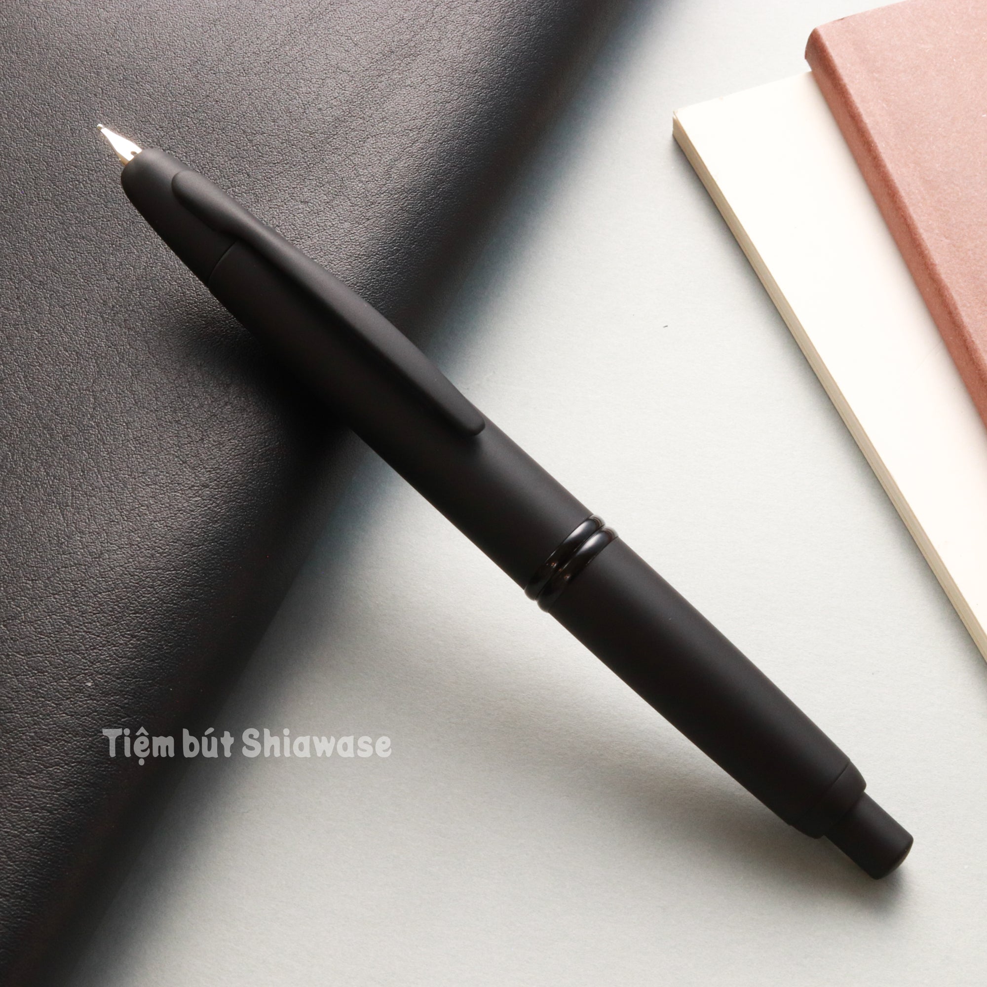 Bút Máy Pilot Capless Vanishing Point Matt Black - Đen