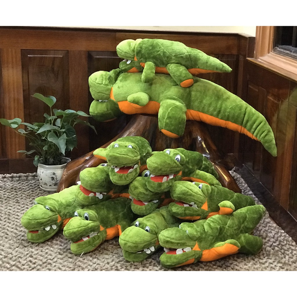Cá sấu Chúa nhồi bông