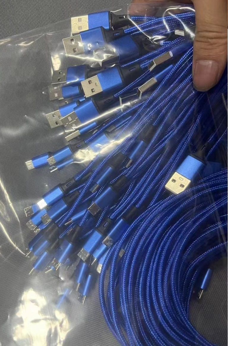 Cáp sạc iphone Lightning bọc dây dù chắc chắn dài 1m