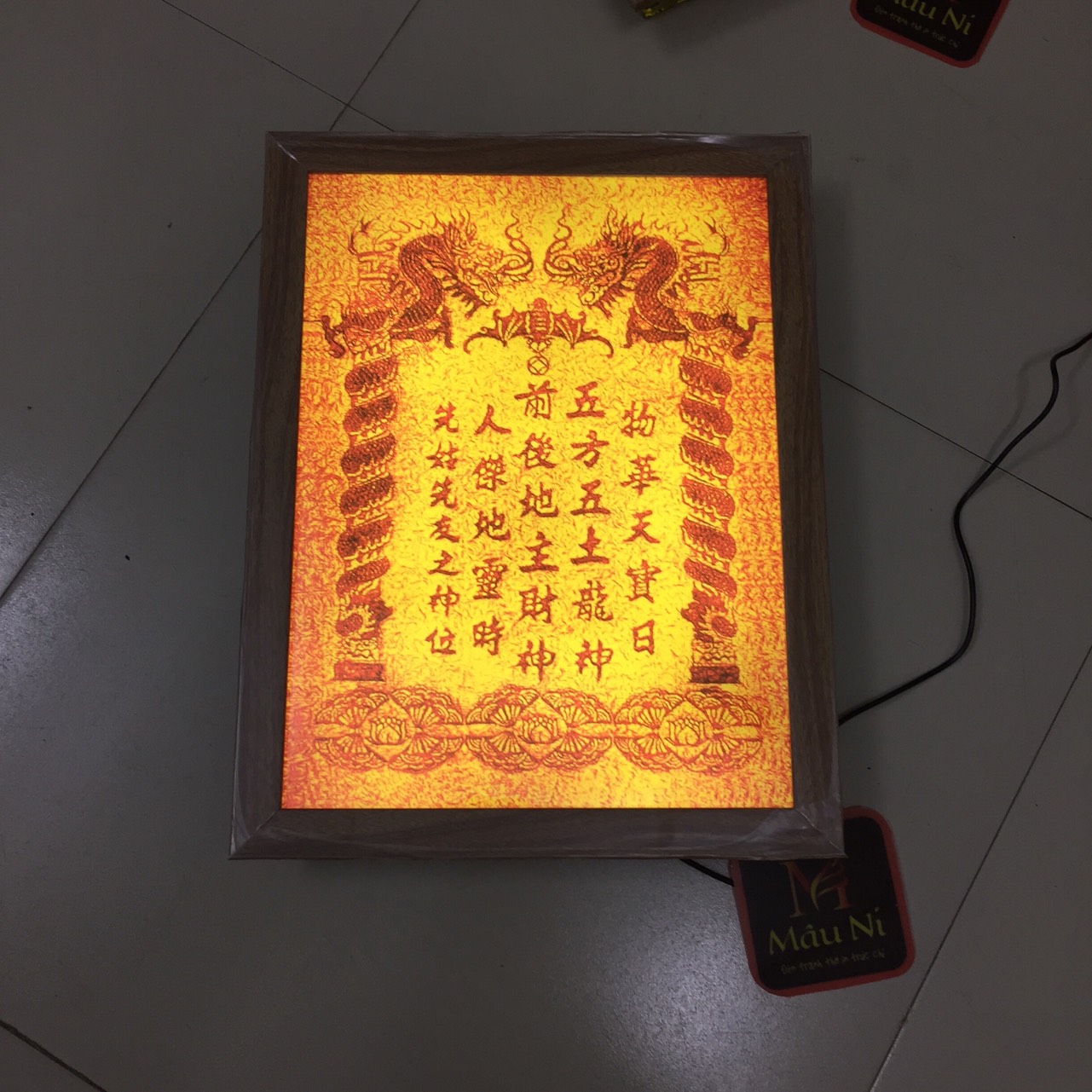 Bài vị thắp hương nhang thần tài thổ địa chiêu tài hút lộc - tranh trúc chỉ in mâu ni ,quá đẹp