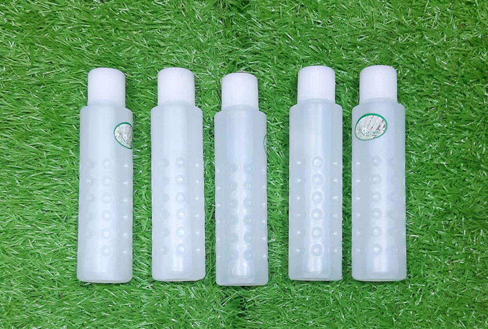 Chai nước rửa móng 100ml (giá 1chai)