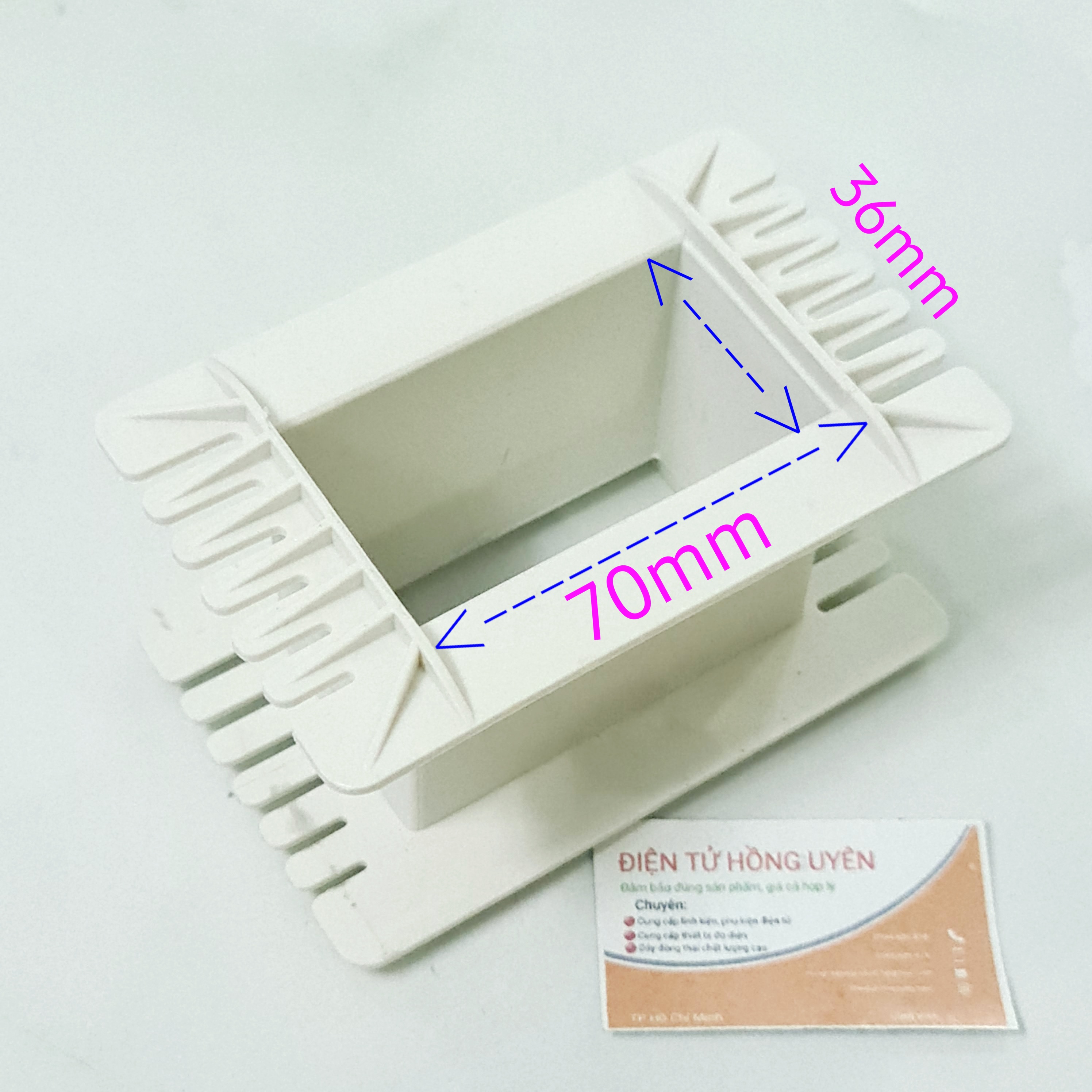 Combo 2 cái - Khuôn nhựa 36x70mm. Khuôn nhựa quấn biến áp 1 vế, quấn biến áp sạc acquy... Khuôn biến áp chống cháy dây đồng. Khuôn nhựa 3,6x7