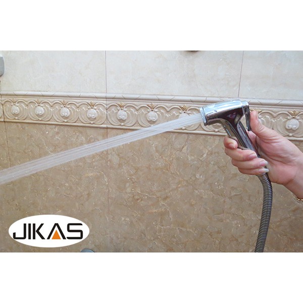 Đầu vòi xịt vệ sinh nhà tắm