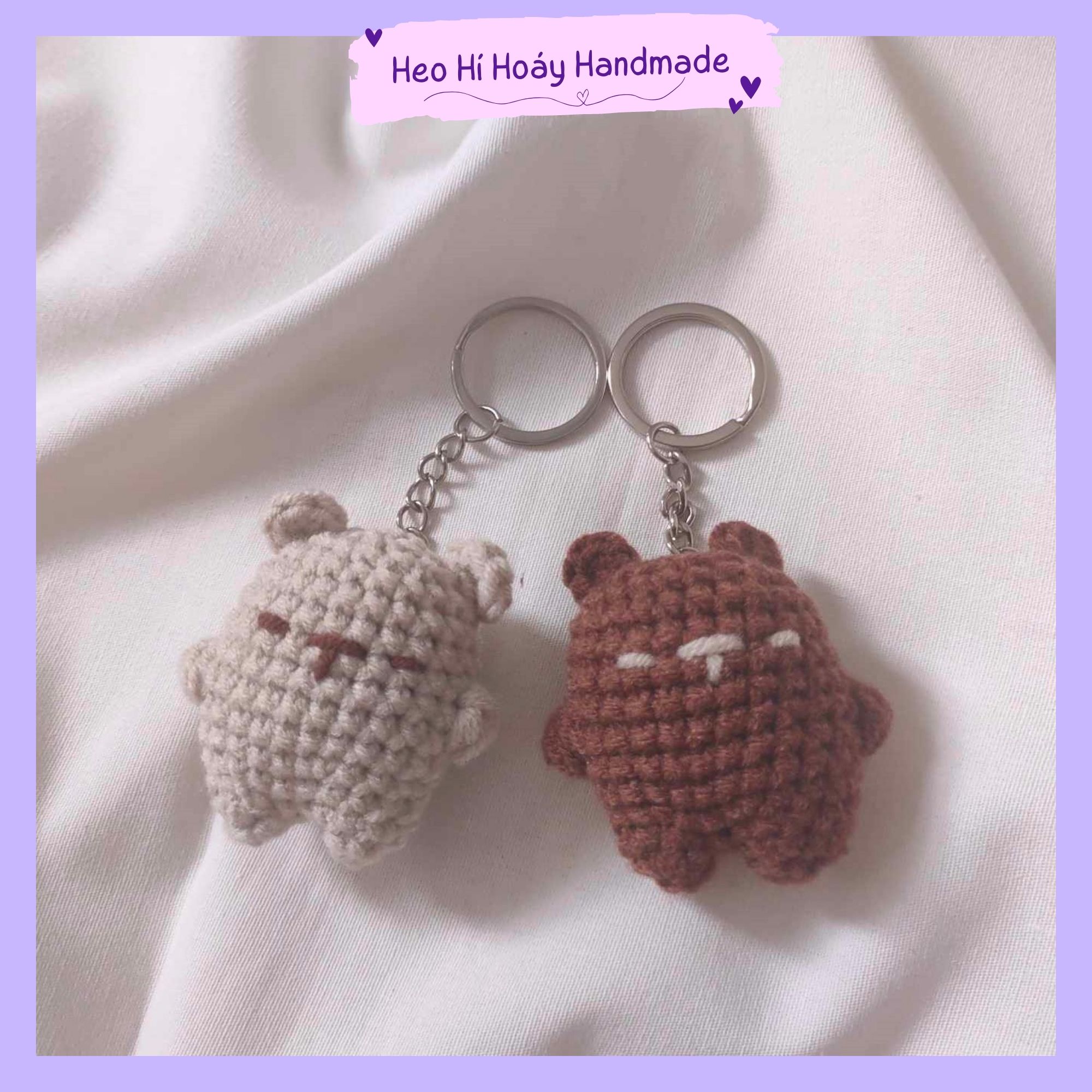 Móc khóa cặp đôi gấu bằng len by Heo Hí Hoáy