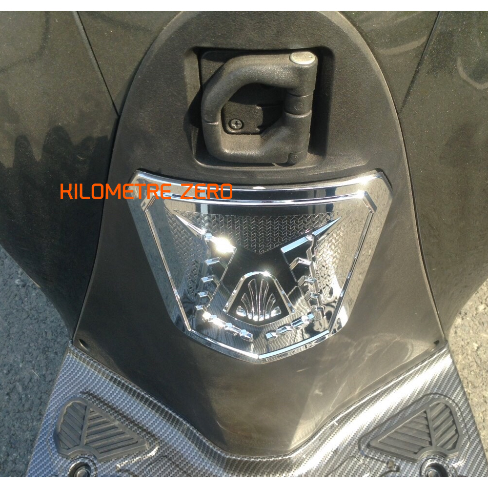 Ốp Nắp Xăng SH 2020 Nhựa Xi
