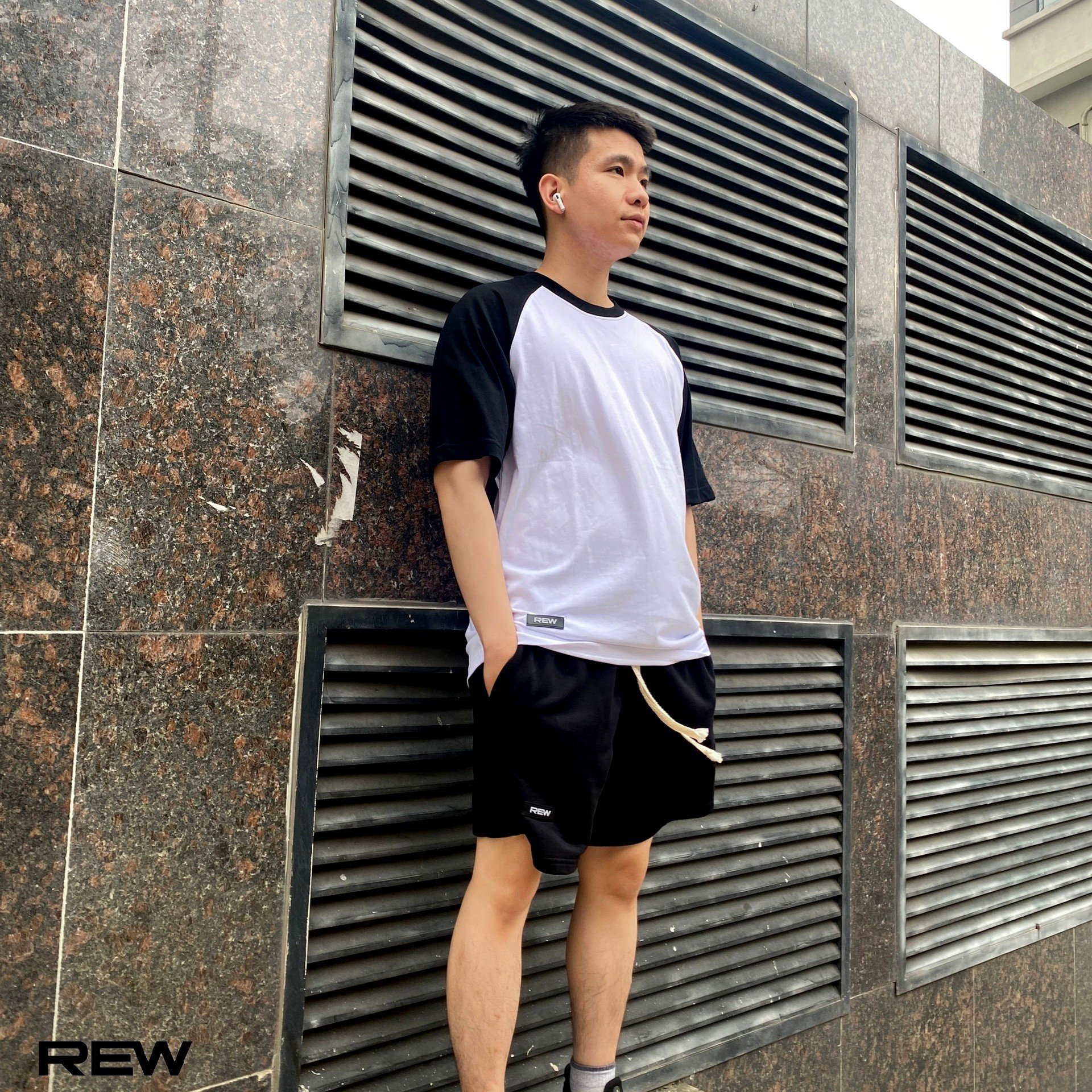 Áo Phông raglan trơn REW cotton 100% 250gsm dày dặn basic form rộng oversize