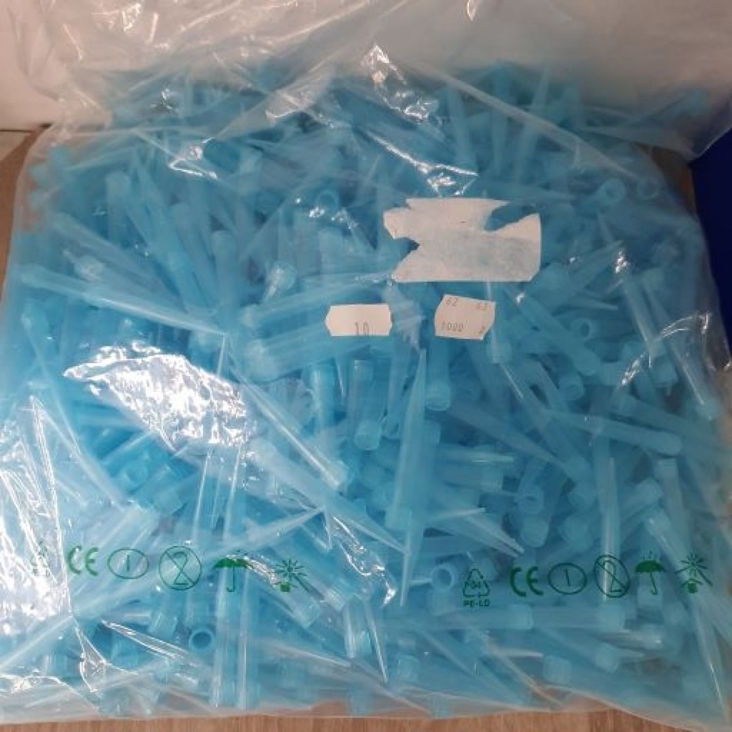 Set 500 cái Đầu Côn - Tip Xanh Kiểu Eppendorf / Gilson 1000ul
