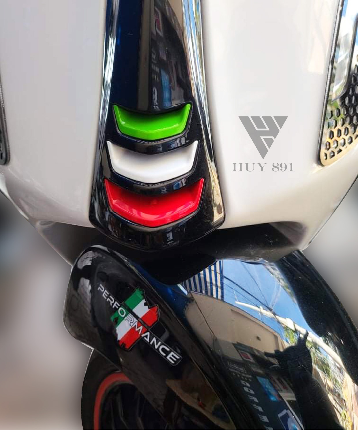 Vạch cà vạt Vespa Sprint Primave Notte đời mới