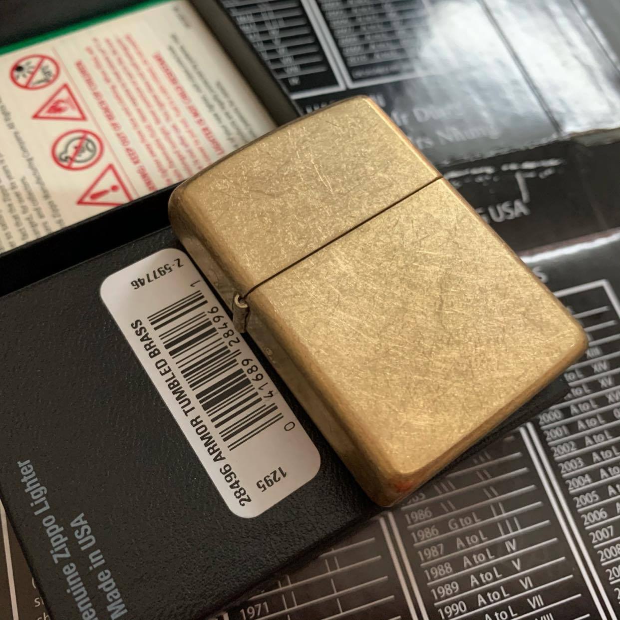 Bật lửa Zippo 28496 - Zippo Armor Tumbled Brass