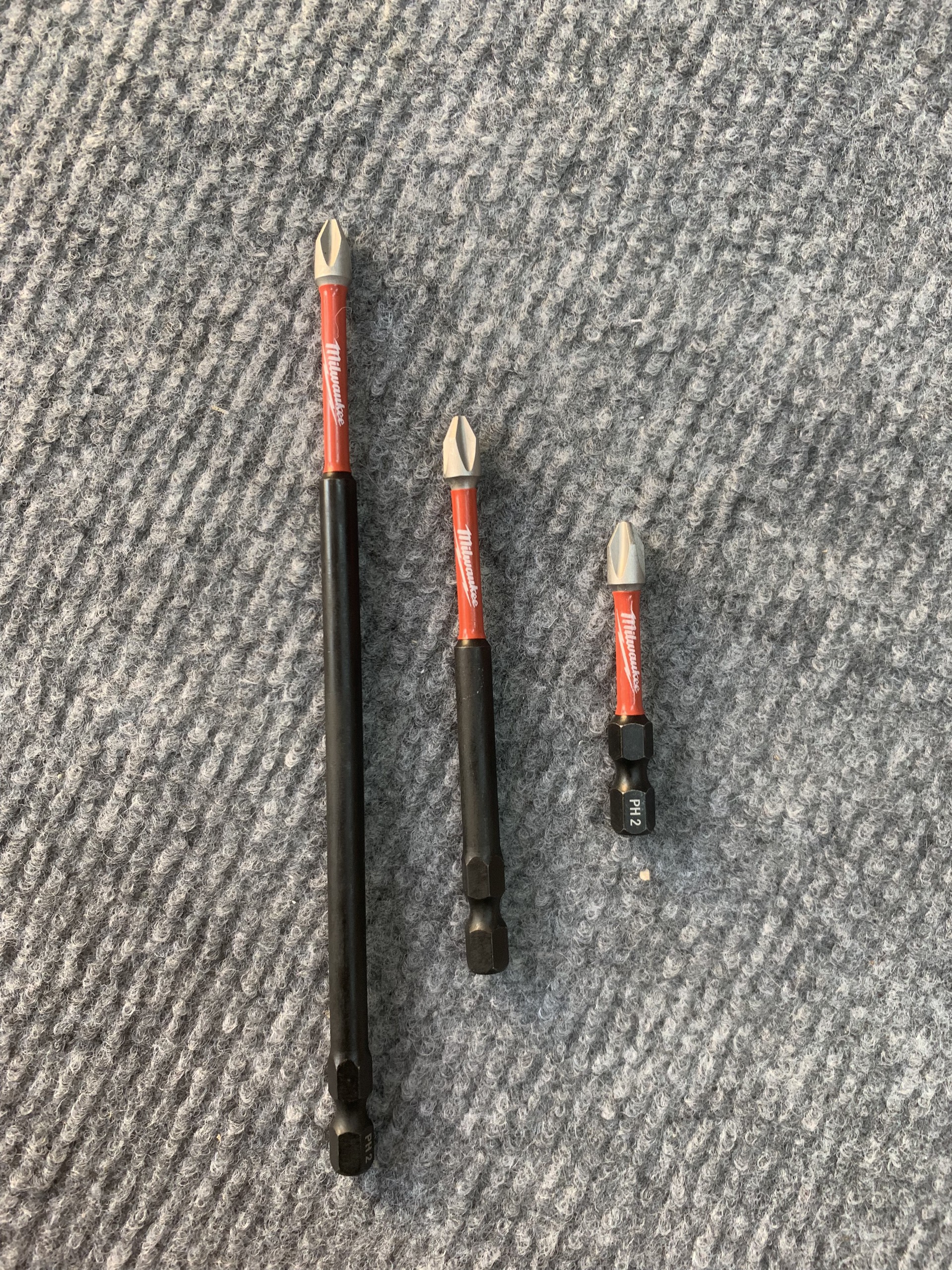 Mũi bắn vít PH2 dài 2.5cm - 5cm - 9cm - 15cm Milwaukee
