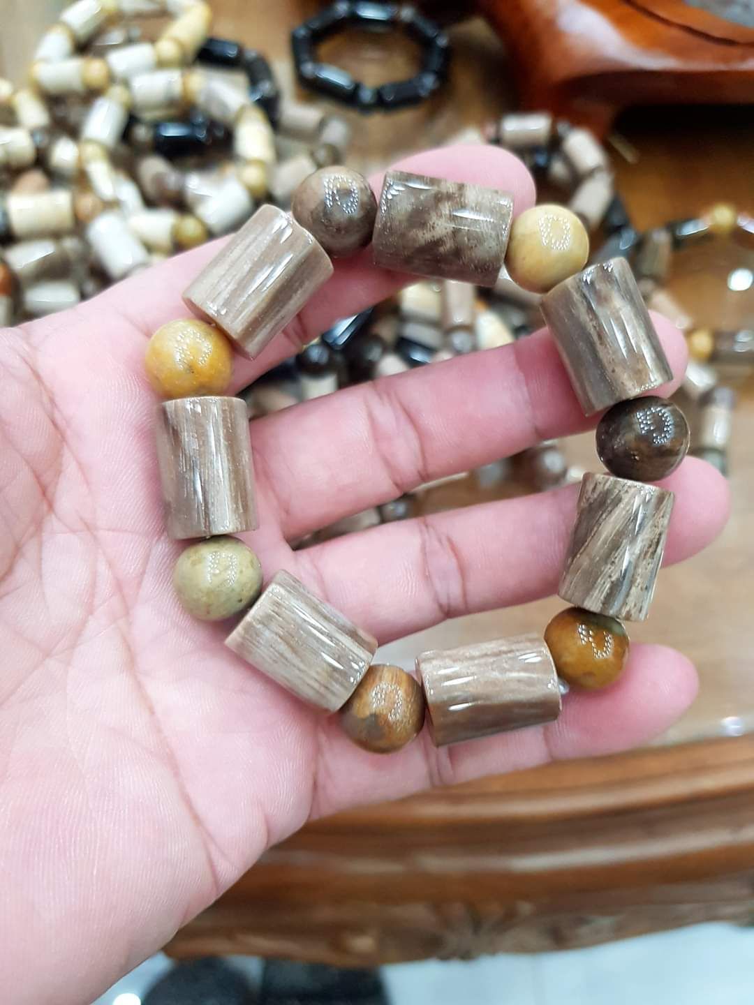 nụ trầm hương