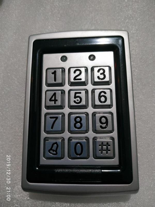 Bàn Phím số cửa cổng Keypad - tích hợp đầu đọc thẻ từ RFID, vỏ Inox bền đẹp
