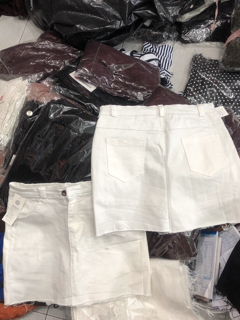 CHÂN VÁY TUA RUA,CHÂN VÁY NỮ,LY STORE